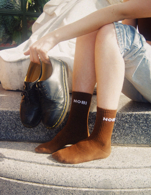 crew-socks-brown